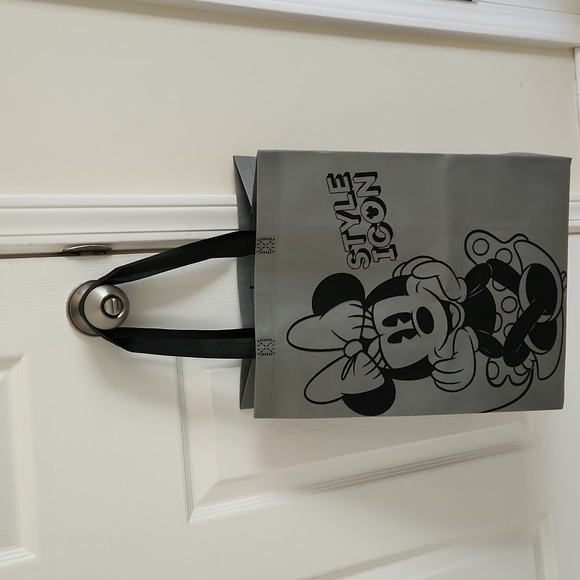 Minnie Mouse tote - Picture 2 of 2